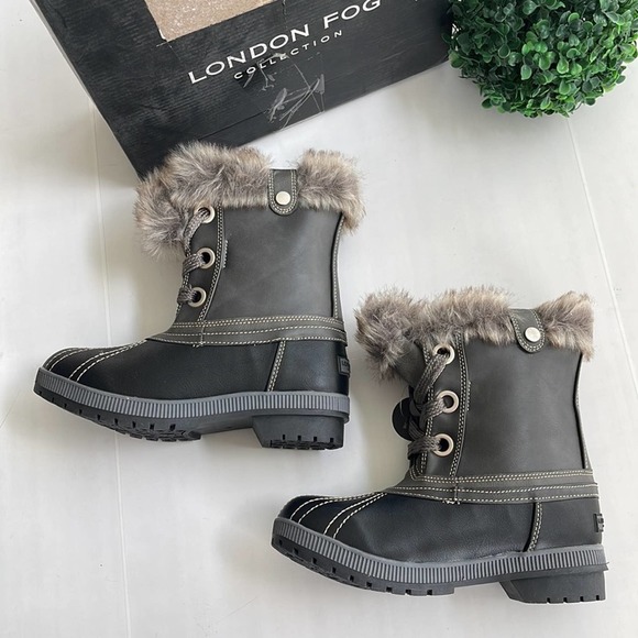 London Fog Shoes - NEW London Fog Women’s SIZE 8 Milly Grey Faux Fur Trim Winter Duck Boot